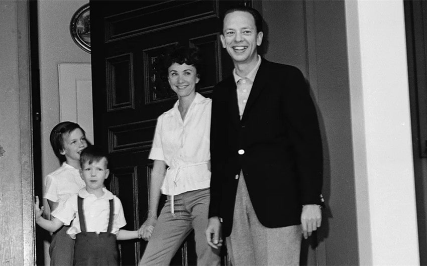 what did don knotts daughter say he did to her