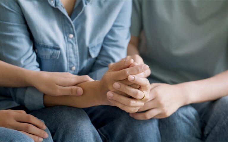 what to say to someone who lost a parent