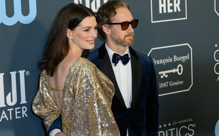 anne hathaway and husband